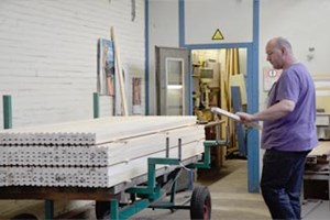 Productiemedewerker verfafdeling