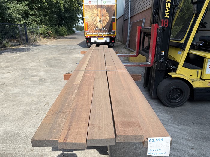 Lotje 141 : Basralocus 40x130