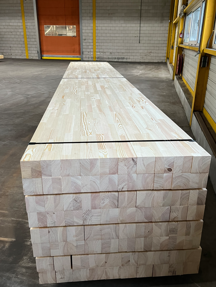 Lotje 158 | Grenen gev-gelam., recht geschaafd, 72x120mm
